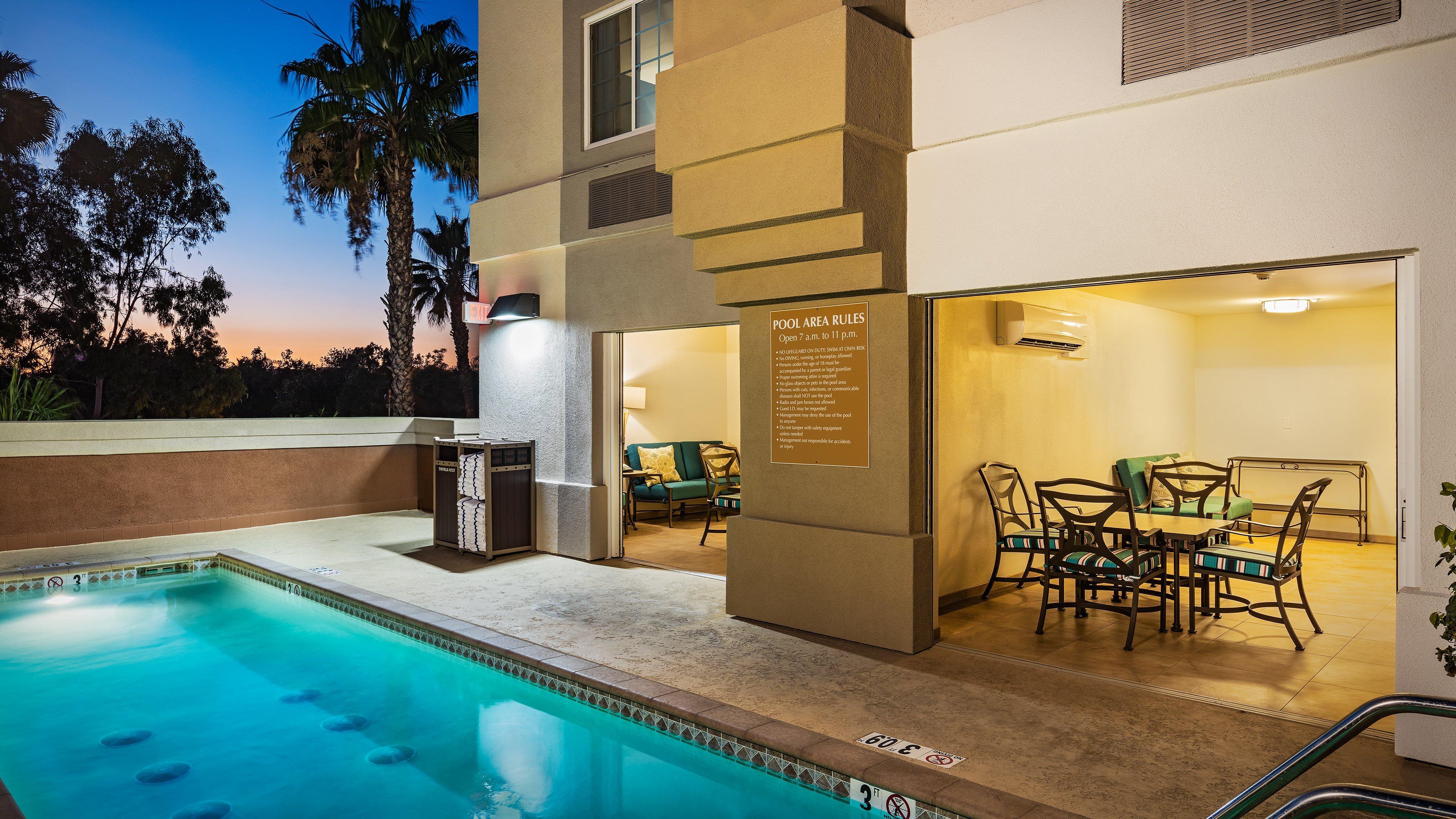 Candlewood Suites Anaheim - Resort Area By Ihg Εξωτερικό φωτογραφία
