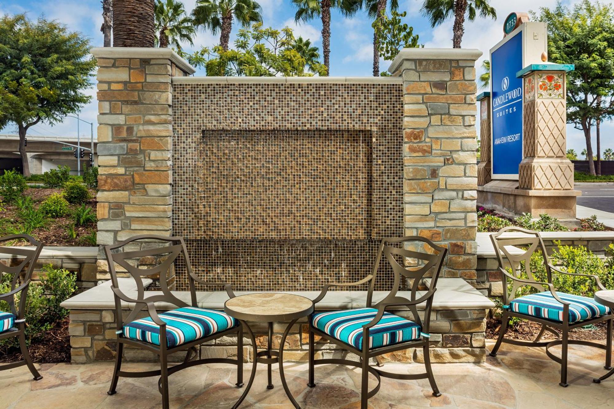 Candlewood Suites Anaheim - Resort Area By Ihg Εξωτερικό φωτογραφία