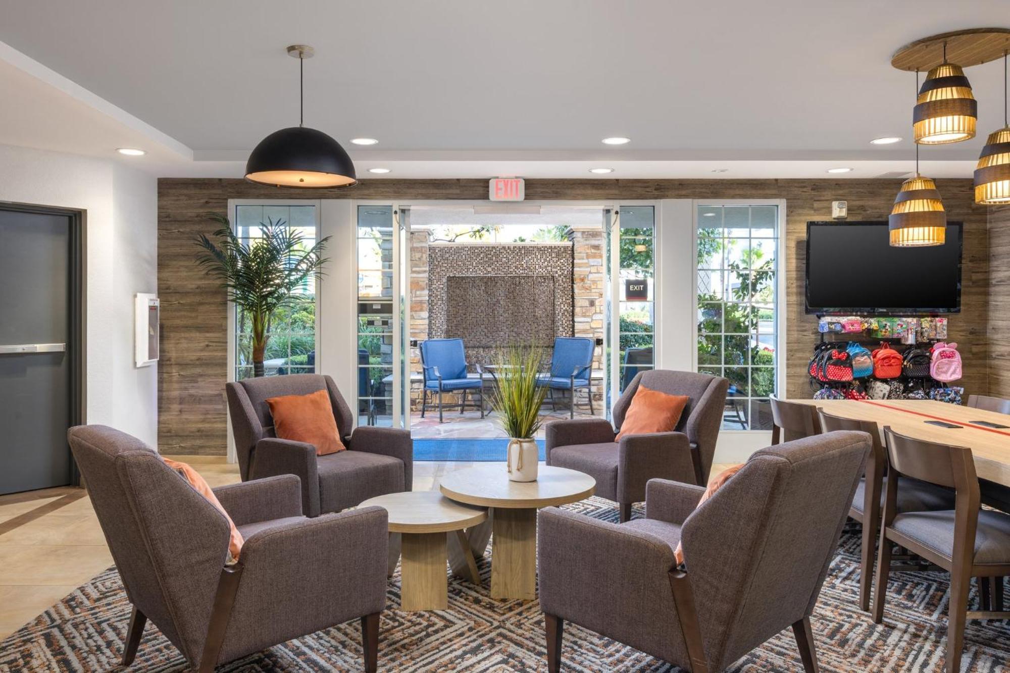 Candlewood Suites Anaheim - Resort Area By Ihg Εξωτερικό φωτογραφία